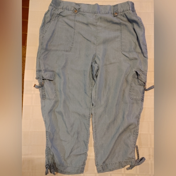 Laura Petites Capri Pants Size 14 - Picture 4 of 8